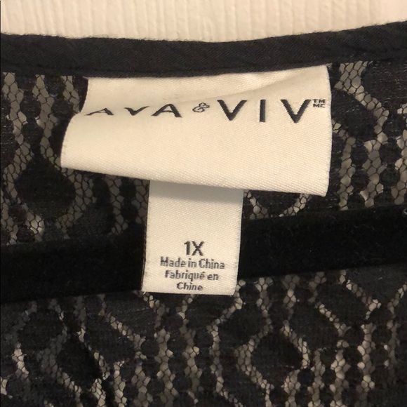 Lightweight boho style blouse - Picture 2 of 3